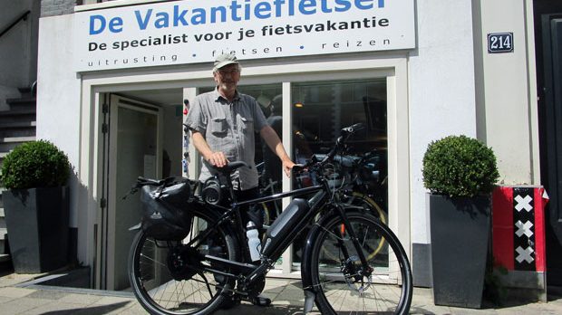 Van de oPinion zeggen wij weleens dat het de meest doordachte fiets is van Idworx. Victor heeft er zo een, met een Neodrives achterwiel motor. Dat zorgt voor een comfortabele aandrijving, waarbij de motor je een soort 'duwtje in de rug' geeft. Wij zijn benieuwd wat je ervan vindt Victor!